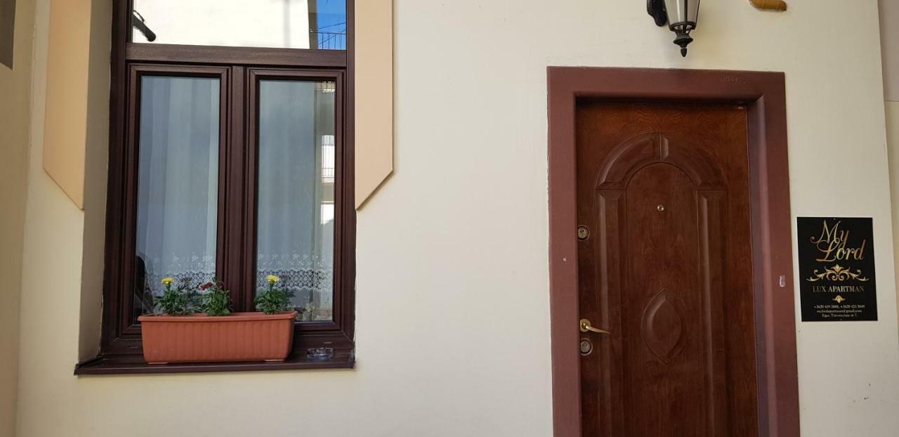 My-Lord Luxapartman Eger Exterior foto